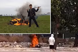 Cô gái tự đốt xe máy trong công viên: Có bị xử lý như Khá “Bảnh“?