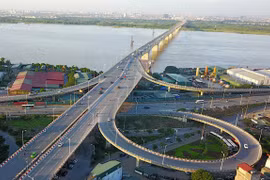 Những cây cầu huyết mạch nghìn tỷ vượt sông Hồng ở Hà Nội