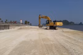 Phạt Cty Đô thị Phương Đông đổ trộm đất đá, lấn chiếm vịnh Bái Tử Long