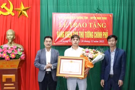 Thủ tướng tặng Bằng khen cho thanh niên dũng cảm cứu người