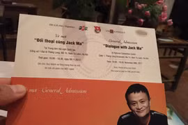 "Sốt" vé nghe tỷ phú Jack Ma trò chuyện, chợ đen đẩy giá chóng mặt