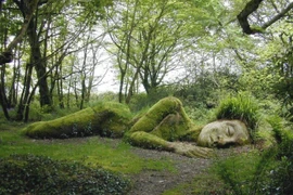 Những địa điểm bỏ hoang ma mị hớp hồn du khách 