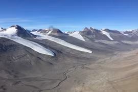 Bí ẩn vùng đất khô hạn nhất thế giới, 2 triệu năm không một giọt mưa