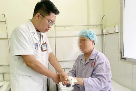 Người đàn ông bất ngờ phát hiện u màng não, dấu hiệu cảnh báo bệnh