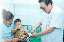 Điều trị bỏng bằng mẹo dân gian: hiểm họa khôn lường