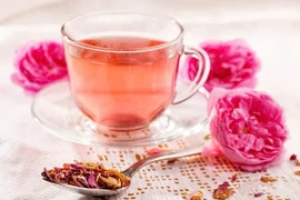 Top 7 loại trà thảo mộc giúp đẹp da, làm chậm lão hóa