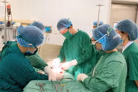 Cứu sống thai phụ bị phong huyết tử cung rau "thập tử nhất sinh"