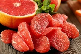 Mẹo giảm cân bằng bưởi để có dáng xinh đón Tết