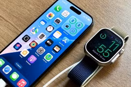 iPhone 15 có thể sạc ngược cho Apple Watch?