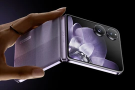 Xiaomi MIX Flip ra mắt - "đối thủ" xứng tầm Galaxy Z Flip6