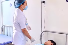 Bé 14 tuổi 27kg thiếu máu nặng, nguyên nhân gây bất ngờ
