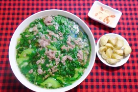 Loại rau mùa hè được ví "thuốc chữa say nắng", tốt cho tim mạch