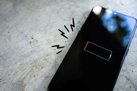 Dấu hiệu nhận biết cần thay pin điện thoại ngay lập tức kẻo hối hận
