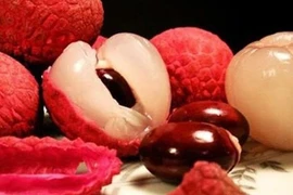 Ăn vải đúng cách để tránh bị "nóng trong người"