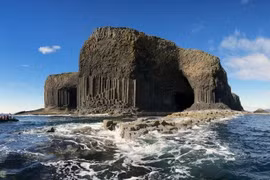 Bí ẩn hang động 60 triệu năm được hình thành từ dòng dung nham cổ đại 