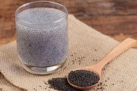 Hạt chia cực giàu omega- 3, nhưng ai không nên uống?