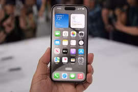 Apple bị chỉ trích vì cố tình giảm tần số quét để tiết kiệm pin