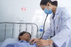 Tưởng cảm cúm thông thường, bé trai 14 tuổi bị đột quỵ xuất huyết não