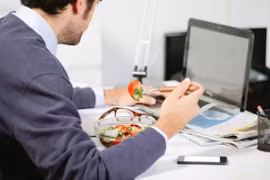 Thói quen "ăn sáng giờ trưa" khiến bạn có thể mắc nhiều bệnh