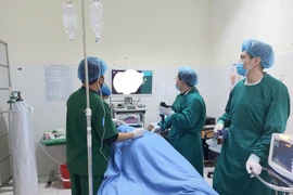 Cứu người bệnh nguy kịch do xuất huyết dạ dày