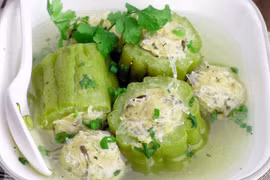 Mướp đắng rất tốt nhưng ai không nên ăn?