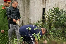 Hà Tĩnh: Phát hiện thi thể người đàn ông dưới mương nước