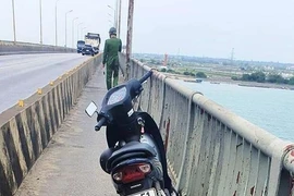Tìm thấy người phụ nữ nghi nhảy cầu Gianh tự tử tại… phòng trọ