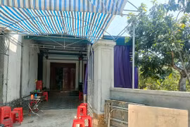 Vụ đánh vợ tử vong rồi thuê xe chở xác về quê: Diễn biến mới nhất