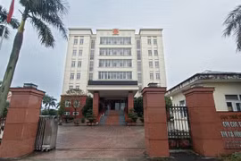 Hà Tĩnh: Quyền Đội trưởng Đội Kiểm tra thuế bị cấm xuất cảnh