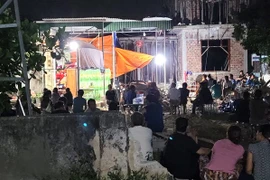 Đi tắm biển, 2 học sinh đuối nước thương tâm