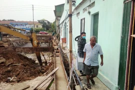 Họp thống nhất phương án đền bù cho người dân