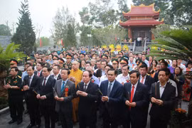 Hà Tĩnh: Tưởng niệm, tri ân 53 liệt sỹ hi sinh tại Cầu Nhe