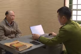 Hà Tĩnh: Hàng loạt cán bộ “xộ khám” do nhận tiền làm nhanh sổ đỏ