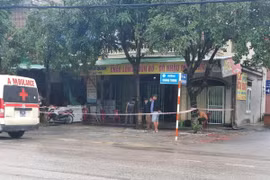 Điều tra vụ người đàn ông tử vong trong quán cháo lòng