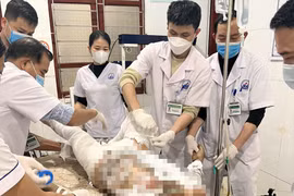 Mâu thuẫn vợ chồng, người đàn ông đổ xăng tự thiêu