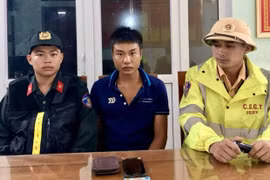 Nghệ An: CSGT bắt giữ đối tượng giết người đang trên đường lẩn trốn