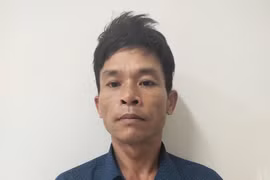 Nghệ An: Đặt mua sổ hồng giả trên mạng để lừa bán đất