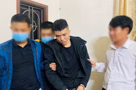 Quảng Bình: Bắt giữ 2 đối tượng tàng trữ hơn 12.000 viên ma tuý