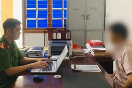 Lừa sang Lào làm việc nhẹ lương cao rồi đòi tiền chuộc