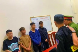 Nhóm đối tượng giả danh Tổ công tác đặc biệt chặn xe người đi đường