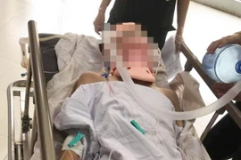 Nghệ An: Điều tra vụ nam sinh lớp 11 nghi bị đánh tử vong