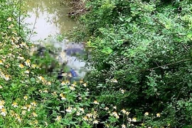 Nghệ An: Phát hiện thi thể người phụ nữ dưới mương thoát nước