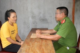 Khởi tố 2 “nữ quái” về tội mua bán người