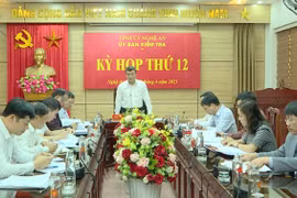 Nghệ An: Đình chỉ sinh hoạt Đảng Trưởng phòng Tài chính huyện Nghĩa Đàn