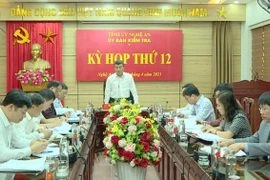 Nghệ An: Đình chỉ sinh hoạt Đảng Trưởng phòng Tài chính huyện Nghĩa Đàn