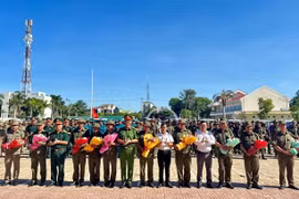 Ra mắt lực lượng bảo vệ ANTT ở cơ sở tại huyện Ea Súp