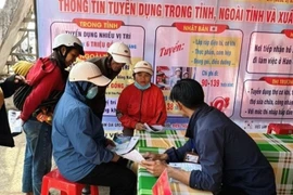 Đắk Lắk: Tư vấn, giới thiệu việc làm tại Hội chợ “Tết Nhân ái” 2024