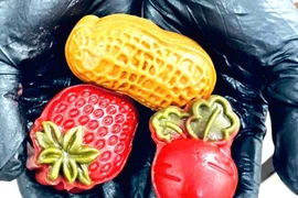 Bánh Trung thu hình rau củ quả được nhiều người yêu thích