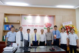 Lãnh đạo tỉnh Đắk Lắk đến thăm, chúc mừng Bệnh viện Thiện Hạnh nhân ngày 27/2