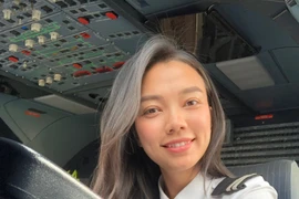 Nữ cơ phó Việt tiết lộ 'đặc quyền' của phi công